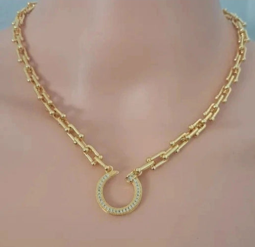 Collier Élégant en Acier Inoxydable